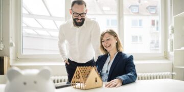 mit Immobilien Geld verdienen